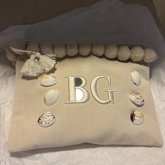 BERGODRF GOODMAN CREAM CLUTCH /MAKEUP CASE COSMETIC BAG - Picture 5 of 5